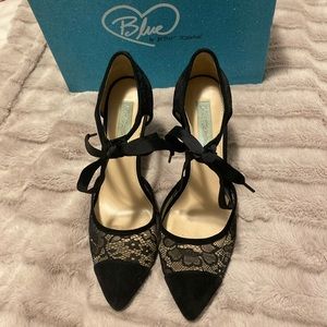 Blue by Betsey Johnson Black Lace Heels